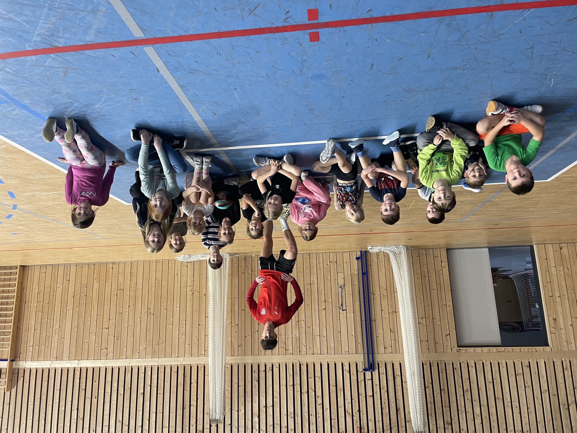 Ukázka fotbalových triků v hodině TV