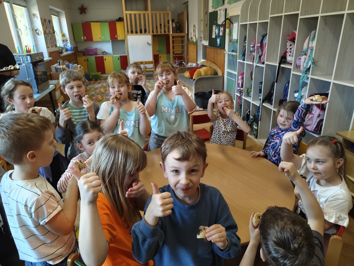 Pečení z listového těsta ve školní družině