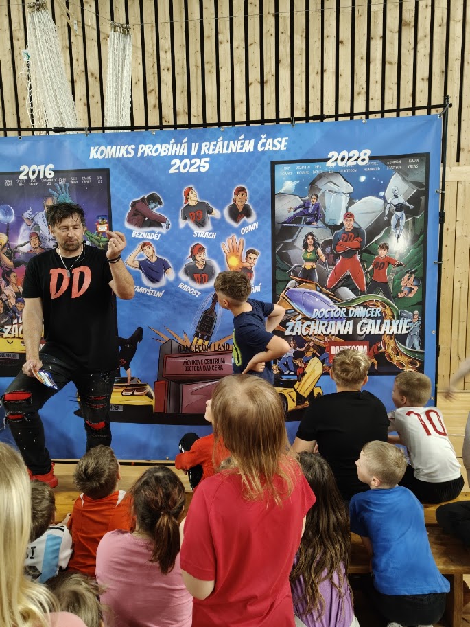 Doctor Dancer  ve sportovní hale J. Zoubka